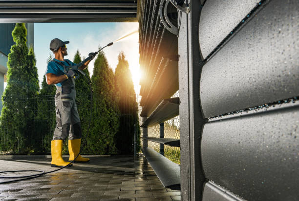 Why Choose Our Pressure Washing Services in Michigan